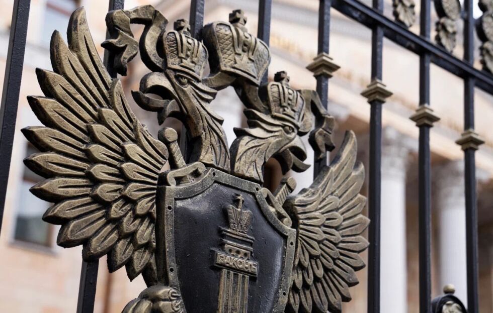В Нерюнгри прокуратура защитила права 89 работников на получение зарплаты