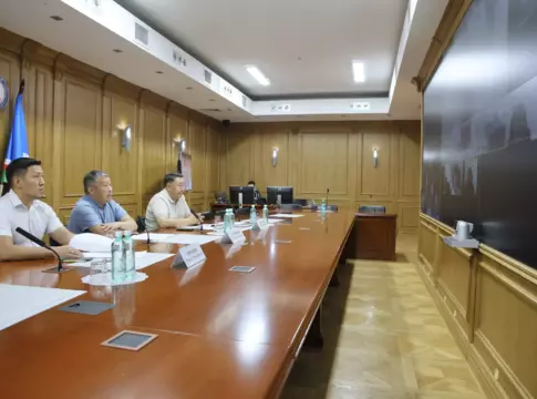 Строительство школы в Чульмане идёт по плану, но нужны дополнительные средства