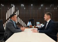 Вопросы газификации Чульмана и Иенгры обсудили на встрече гендиректор АО «Сахатранснефтегаз» и глава района