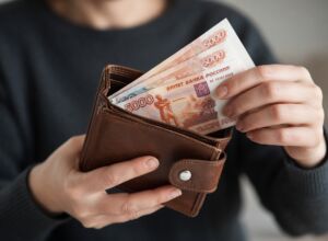 Жительницу Нерюнгри оштрафовали за попытку кражи денег из квартиры