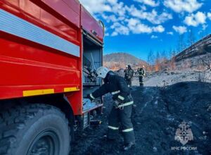 В Нерюнгринском районе загорелся автобус